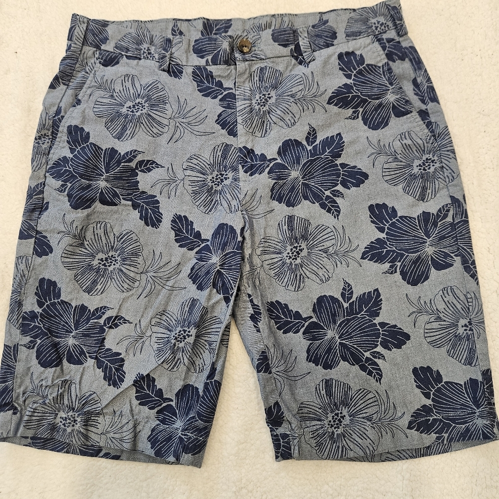 Brooks Brothers Men’s Floral Shorts Size 34 Blue Hawaiian Print 100% Cotton
